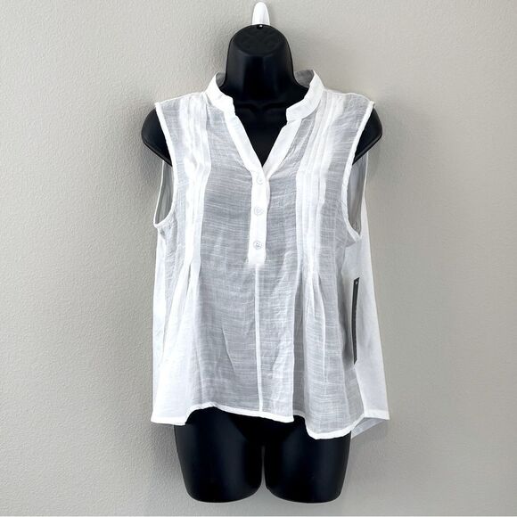 NWT ALWAYS INDIGO WOMENS MEDIUM WHITE SLEEVELESS BLOUSE V NECK QUARTER BUTTON - Picture 1 of 5
